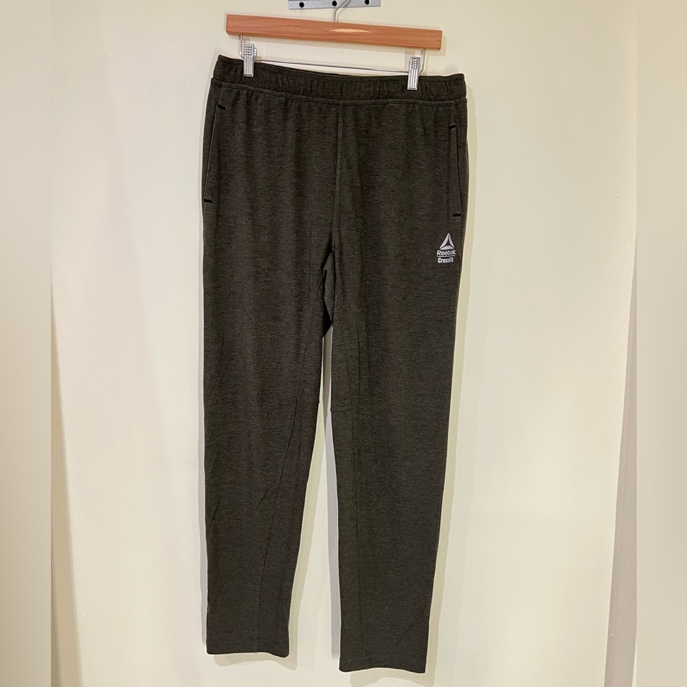 Men’s green Reebok pants